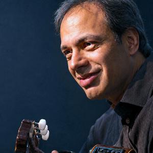 Andrés Laprida on Stage